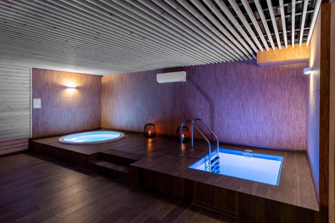 Spa Hotel Galera Kiev Bagian luar foto