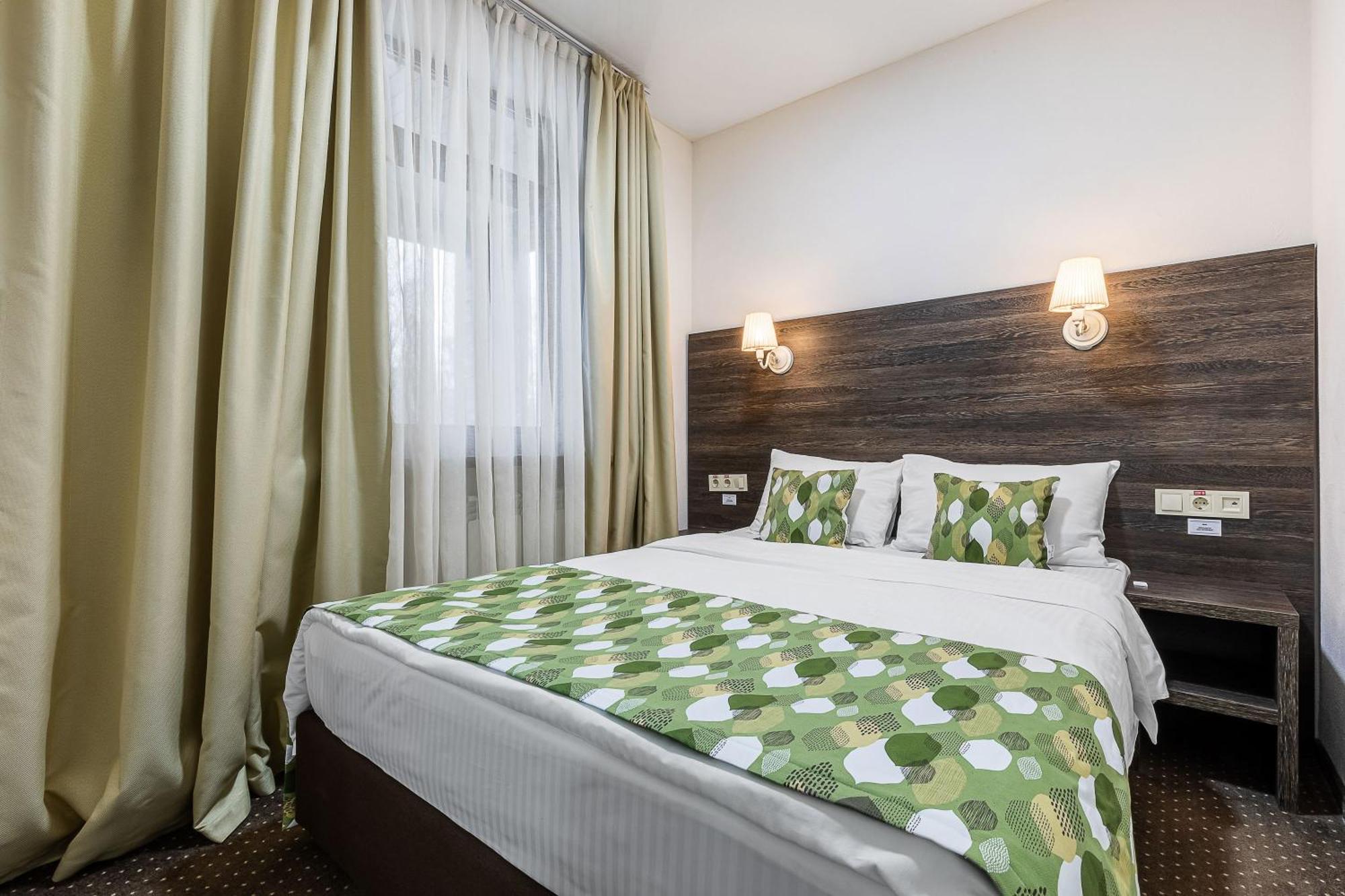 Spa Hotel Galera Kiev Bagian luar foto