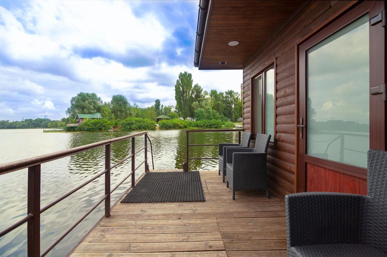 Spa Hotel Galera Kiev Bagian luar foto