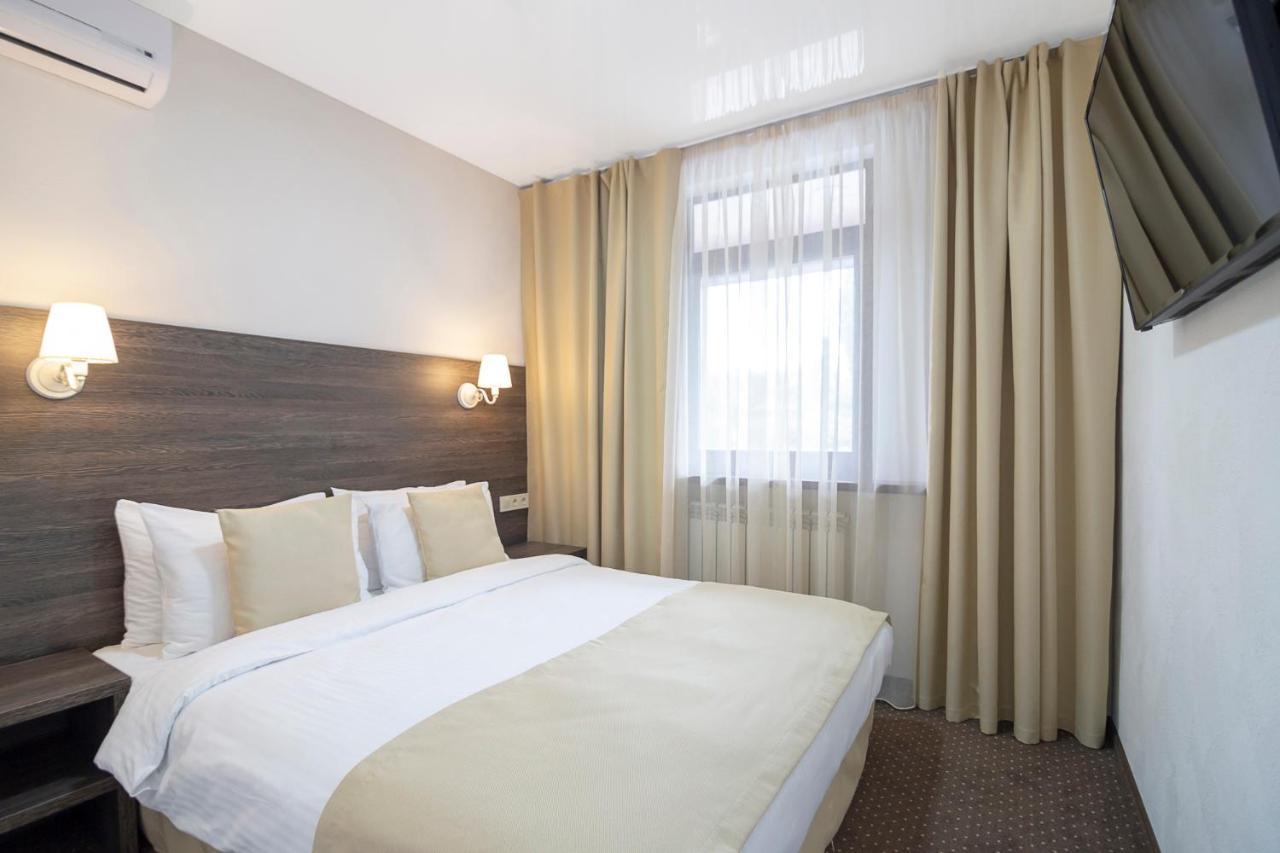 Spa Hotel Galera Kiev Bagian luar foto