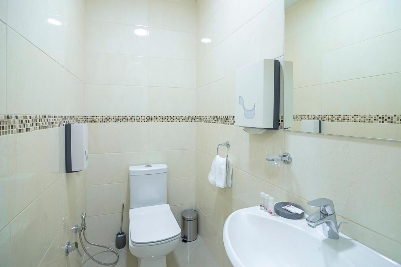 Spa Hotel Galera Kiev Bagian luar foto